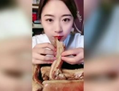 娱乐吃瓜酱女生自由,揭秘女生自由生活的秘密花园